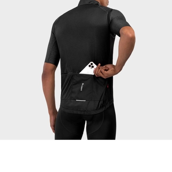 NWT- Black Performance Cycling Vest Lightweight Sleeveless - Picture 2 of 5